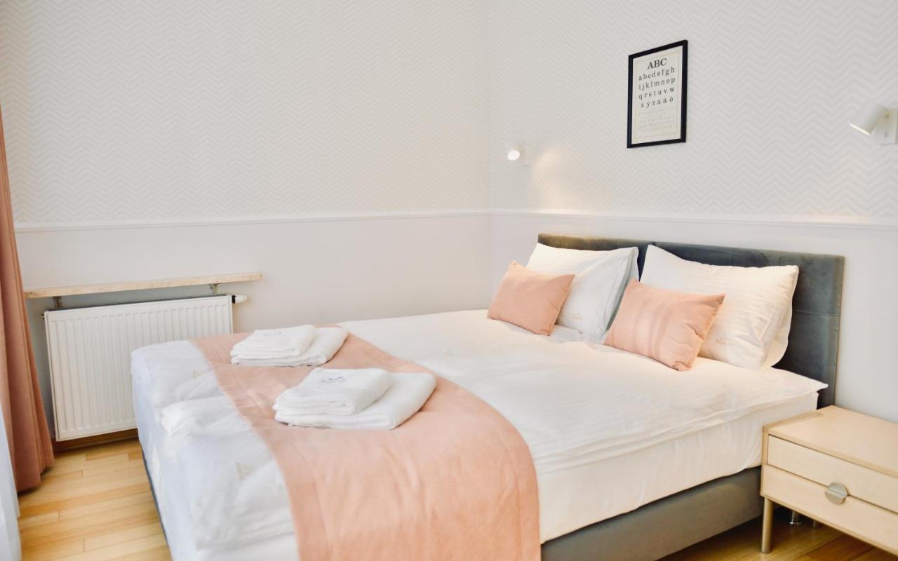 Jessapart- Babka Tower Apartment Варшава Экстерьер фото