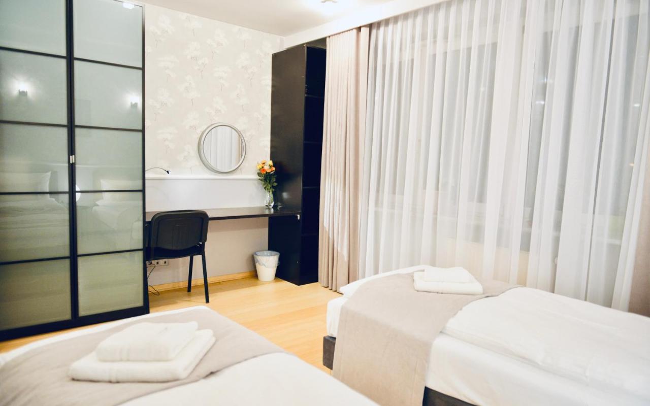 Jessapart- Babka Tower Apartment Варшава Экстерьер фото