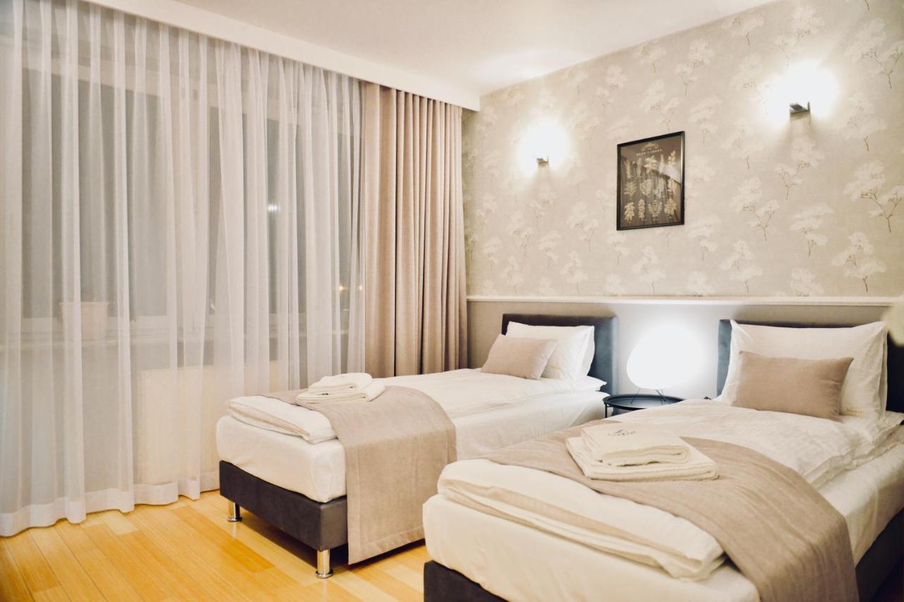 Jessapart- Babka Tower Apartment Варшава Экстерьер фото