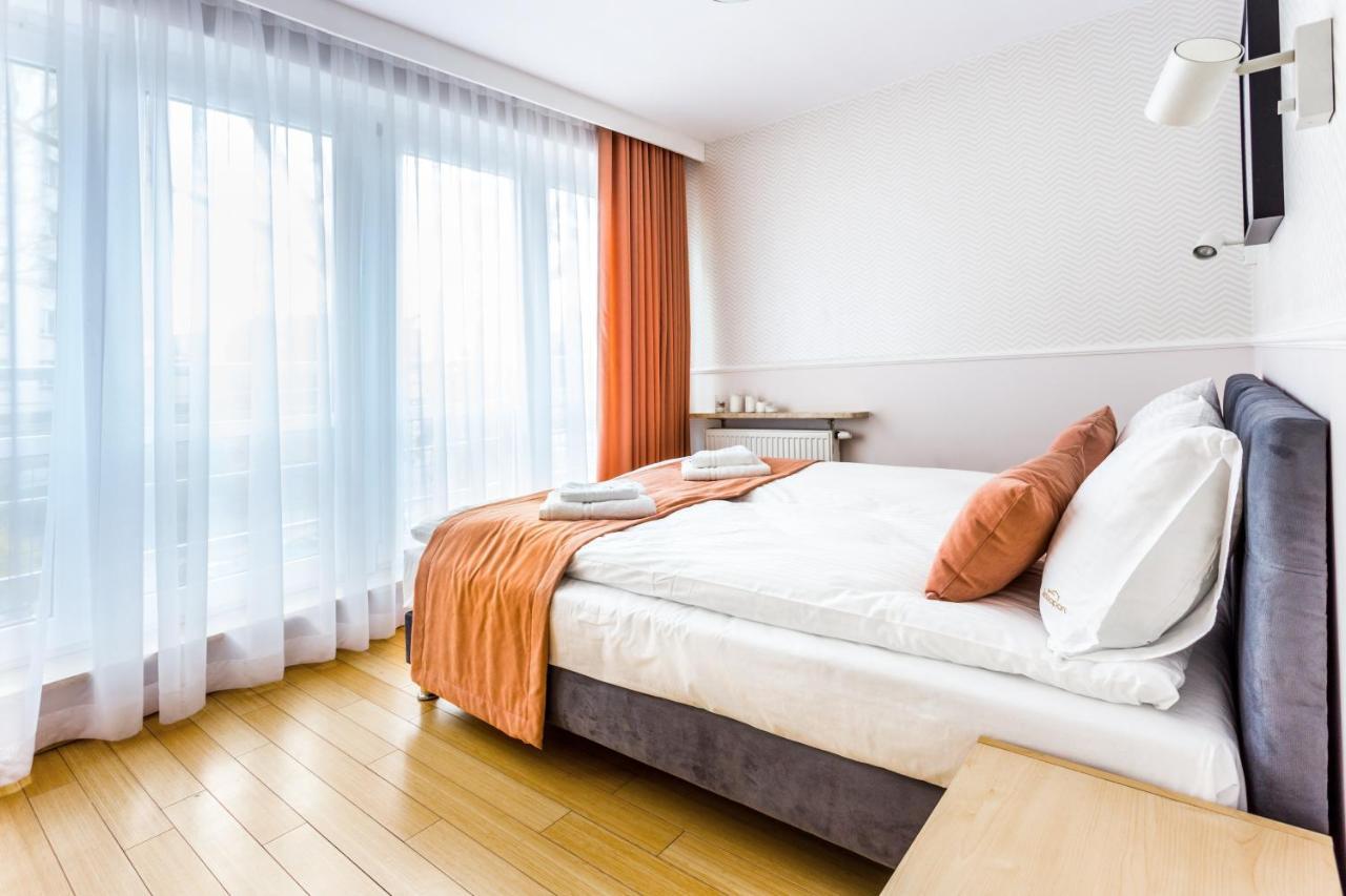 Jessapart- Babka Tower Apartment Варшава Экстерьер фото