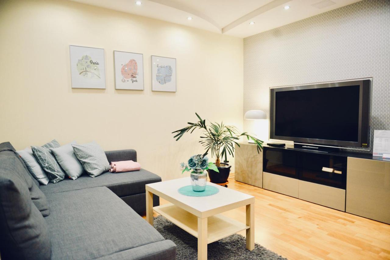 Jessapart- Babka Tower Apartment Варшава Экстерьер фото