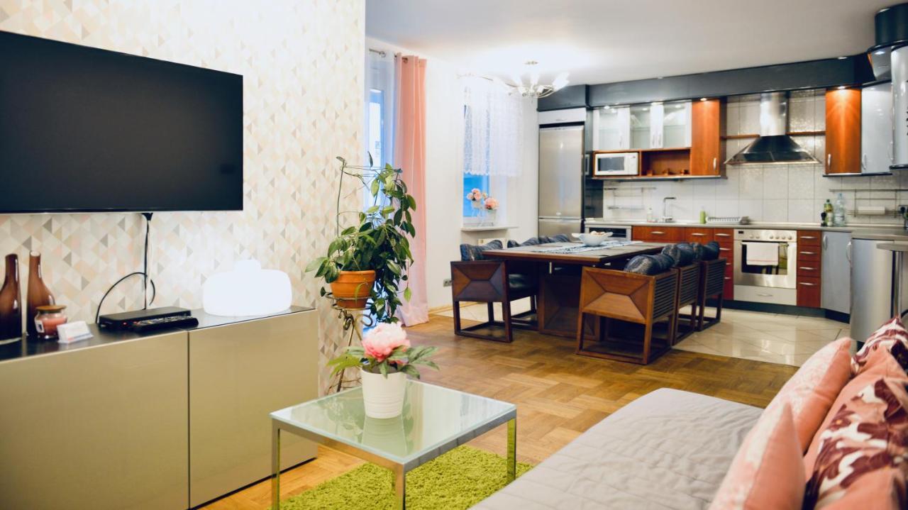 Jessapart- Babka Tower Apartment Варшава Экстерьер фото